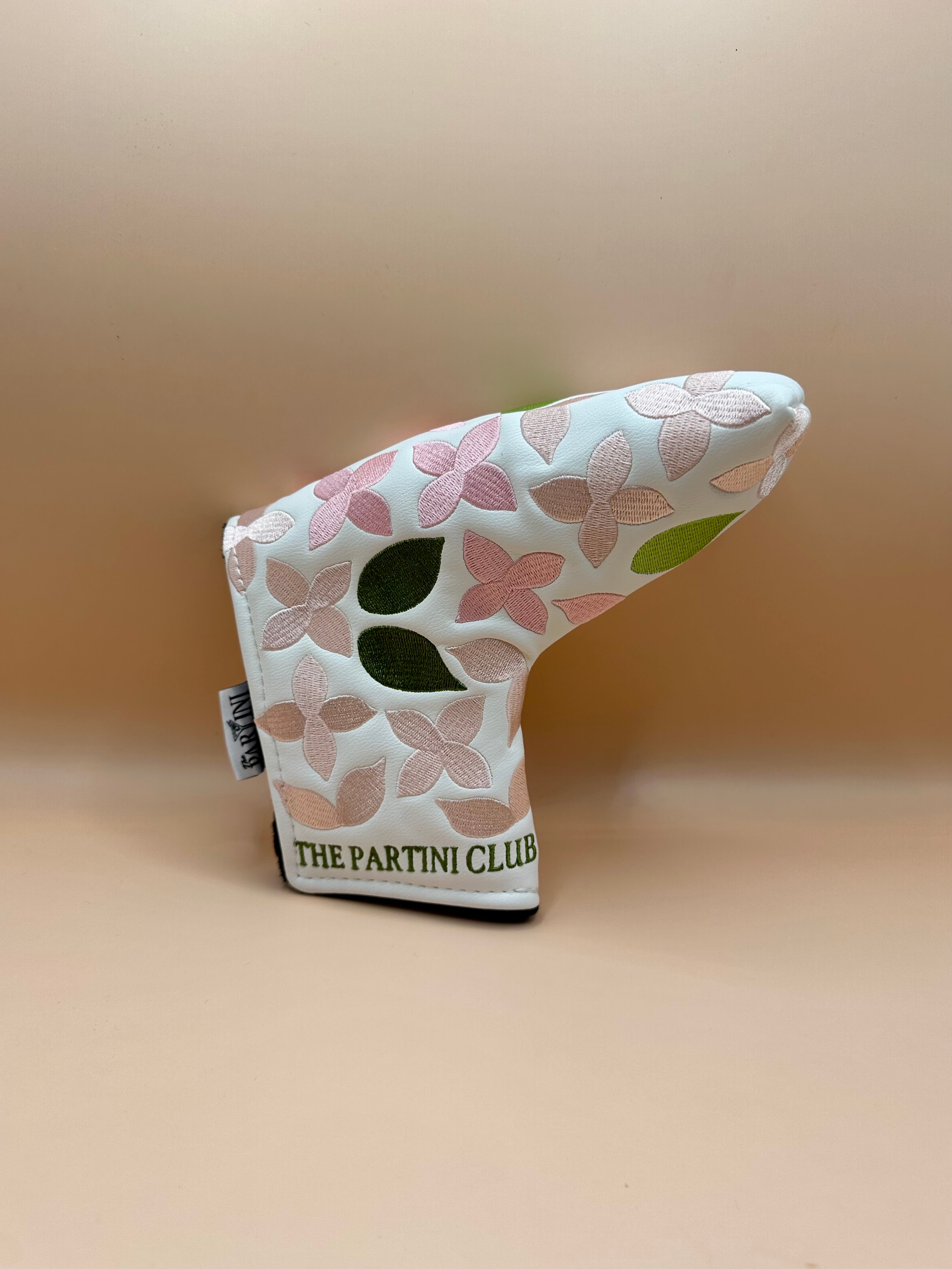 Hydrangea Drive Blade Putter Cover