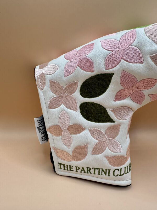 Hydrangea Drive Blade Putter Cover