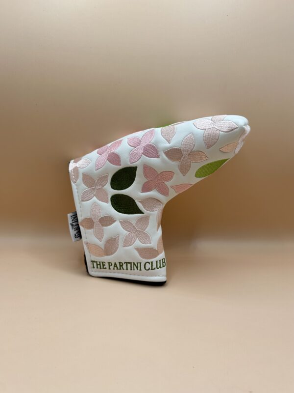 Hydrangea Drive Blade Putter Cover
